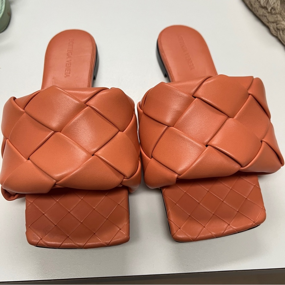 Bottega Veneta Lido Flat Sandal